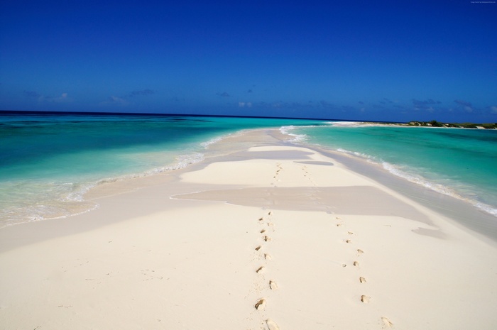 Cayo de Agua, Los Roques National Park, Venezuela