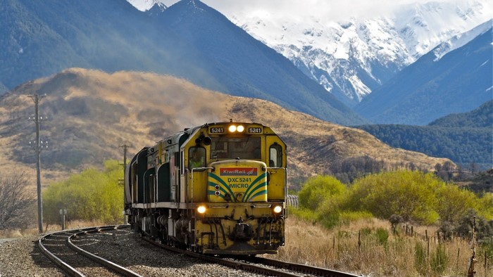 KiwiRail Locomotive 5241 on a Mountainous Railway in New Zealand