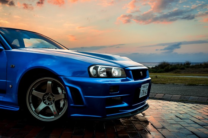 Blue Nissan Skyline GT-R R34 Sports Car