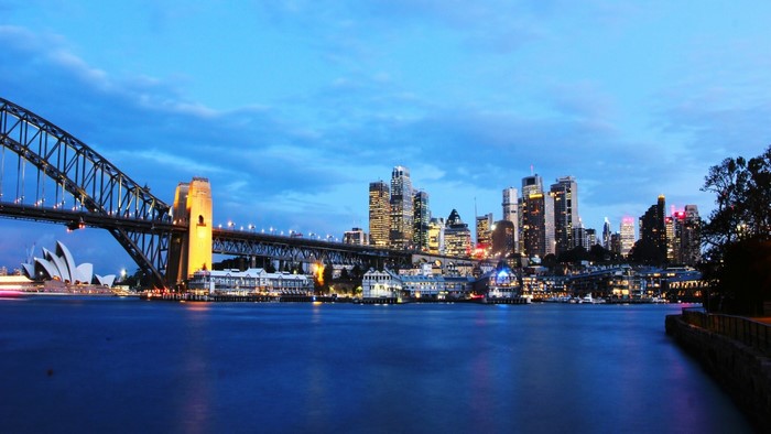 Sydney Harbour Bridge and Opera House at dusk