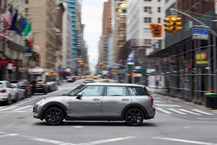 MINI Cooper S Clubman ALL4 driving in New York City