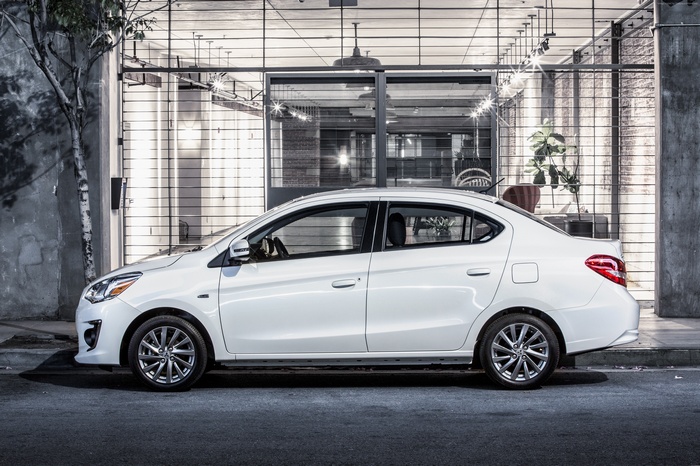 White Mitsubishi Mirage G4 Sedan