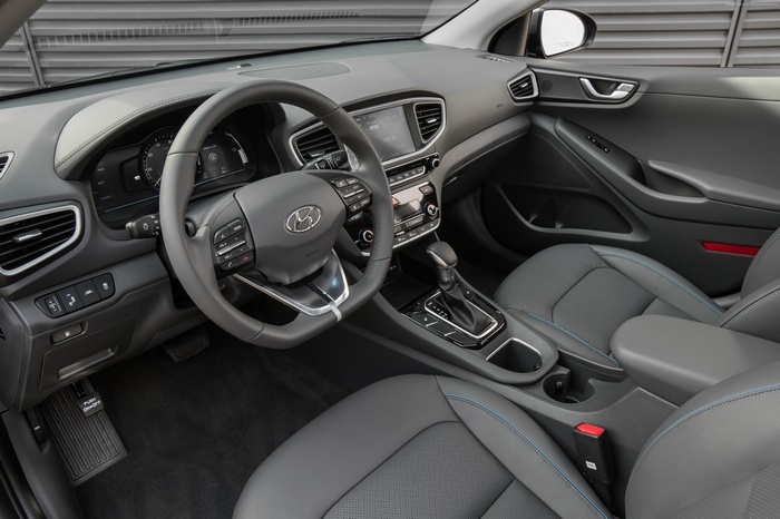 Hyundai Ioniq Hybrid Interior