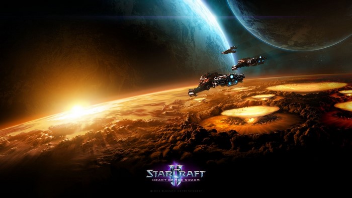 StarCraft II: Heart of the Swarm spaceships over a planet