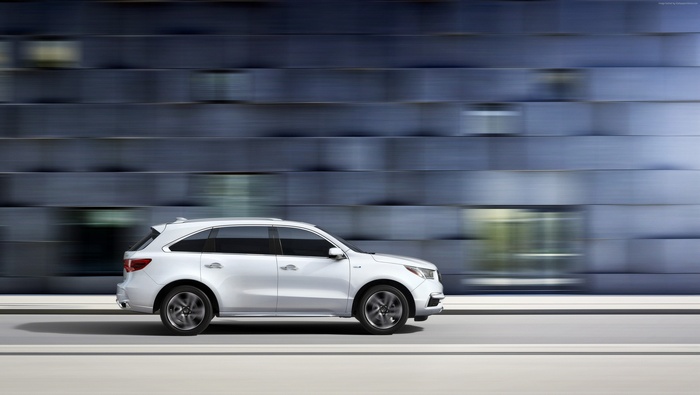 White Acura MDX Crossover at NYIAS 2016