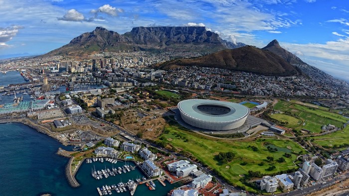 Cape Town panorama with Table Mountain and stadium