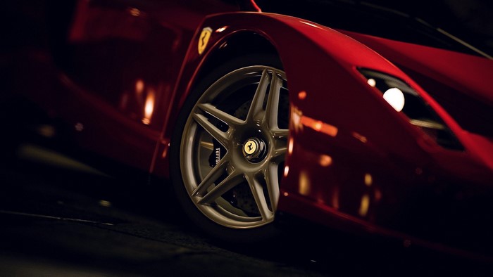 Ferrari Enzo sports car wheel and fender