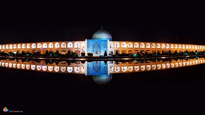 Khaju Bridge at night with reflection in Isfahan, Iran
