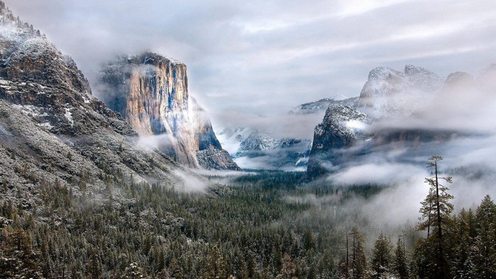 Misty Snowy Mountains at Yosemite National Park