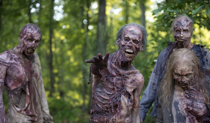 Zombies from The Walking Dead Season 6