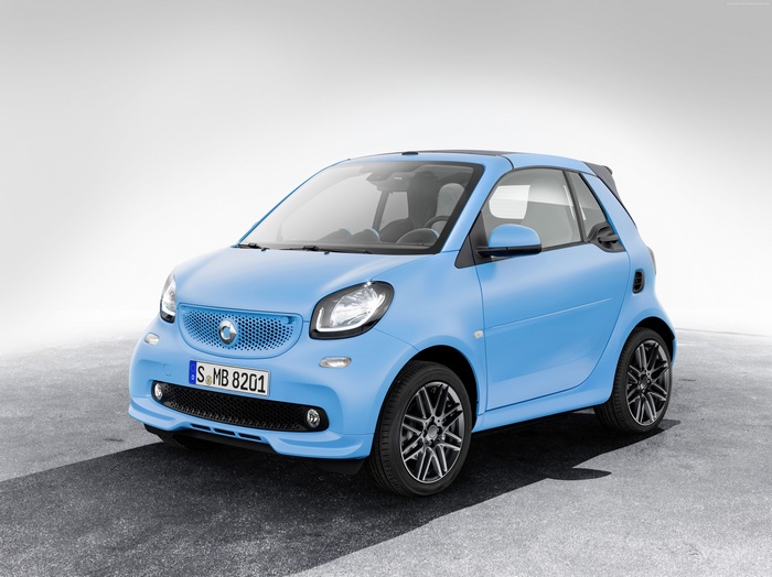 Blue Smart Fortwo Cabrio BRABUS edition