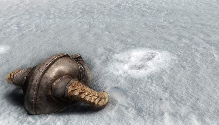 Armor lying in the snow in The Elder Scrolls V Skyrim