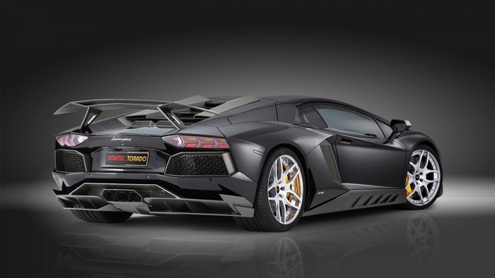 Black Novitec Torado Lamborghini Aventador rear view