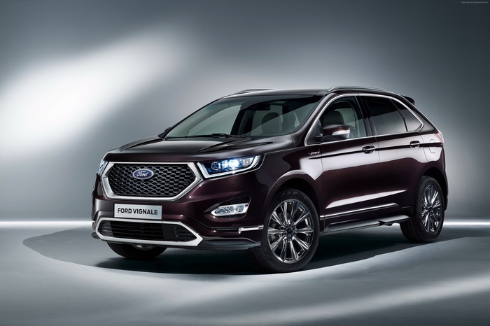 Ford Vignale Edge Crossover