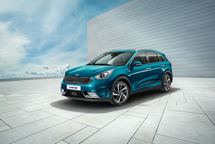 Blue Kia Niro crossover parked outdoors
