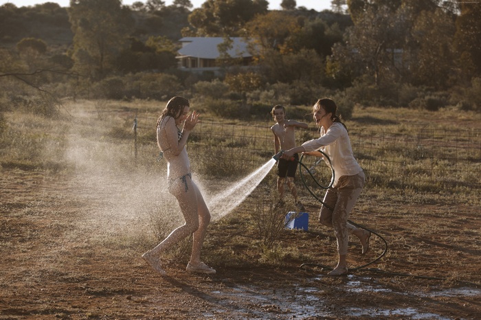 Nicole Kidman and Joseph Fiennes in Strangerland