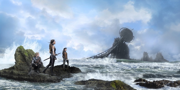 Ivana Baquero and Poppy Drayton from The Shannara Chronicles
