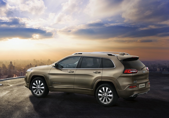 Jeep Cherokee Overland SUV