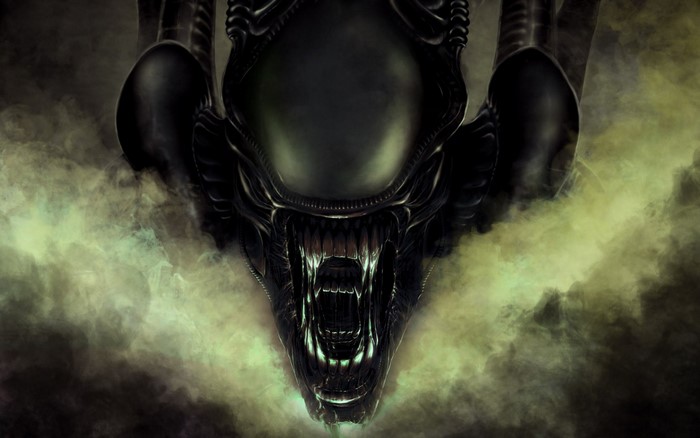 Xenomorph from Aliens in smoke