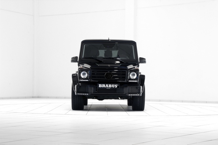 Brabus Mercedes-Benz G 500 (W463) Front View