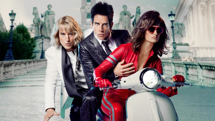 Zoolander 2: Derek Zoolander, Hansel McDonald, and Valentina Valencia on a scooter