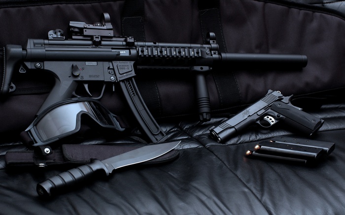 knife, TACTICAL GOGGLES, M1911, Gsg 5
