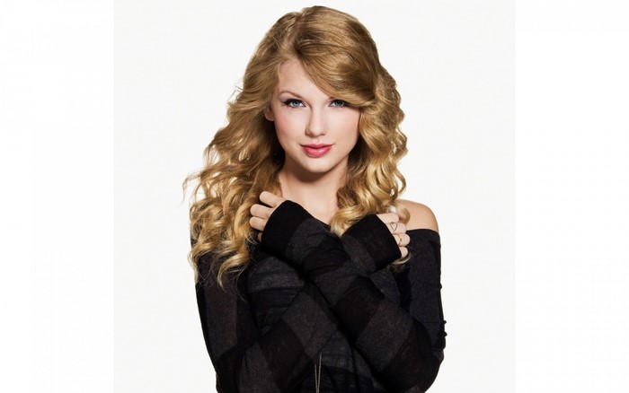 Taylor Swift posing for a photoshoot