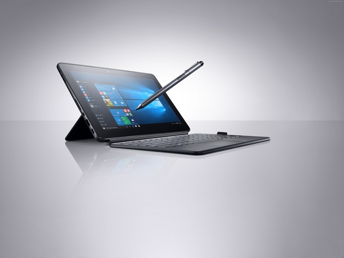 Dell Latitude 11 5000 tablet with stylus and keyboard