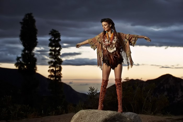 Victoria Justice in Native American inspired outfit