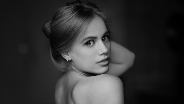 Monochrome portrait of a young woman