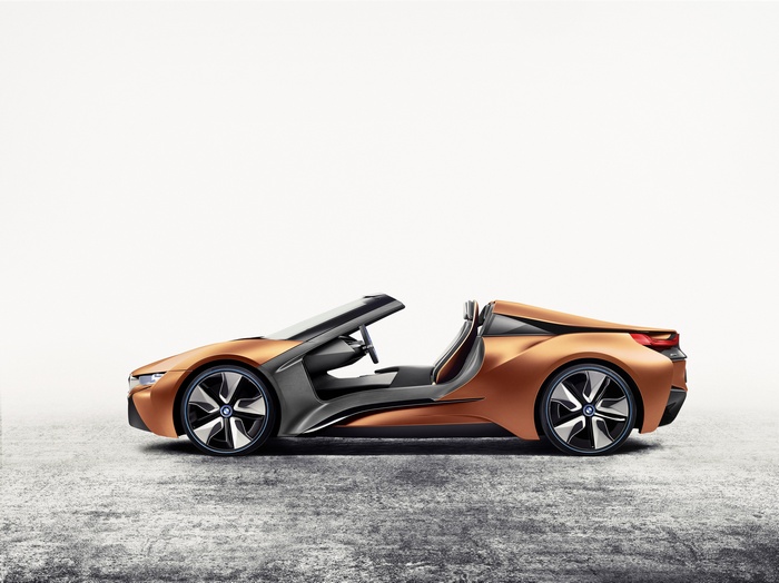 BMW i8 Spyder concept car