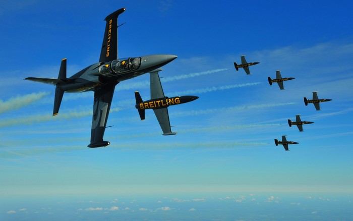 Breitling Aero L-39 CM Albatros formation flight