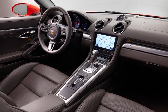 Porsche 718 Boxster S Interior