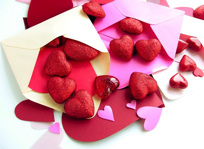 Valentine's Day hearts and envelopes