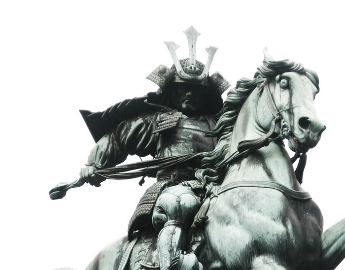 Statue of Kusunoki Masashige on horseback