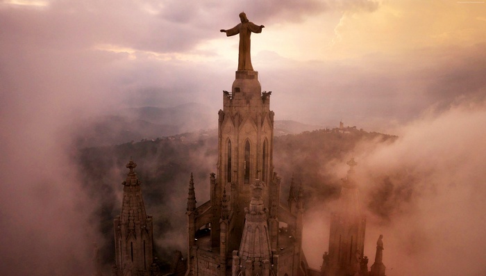 Tourism, Travel, Spain, Church of the Sacred Heart of Jesus, Barcelona