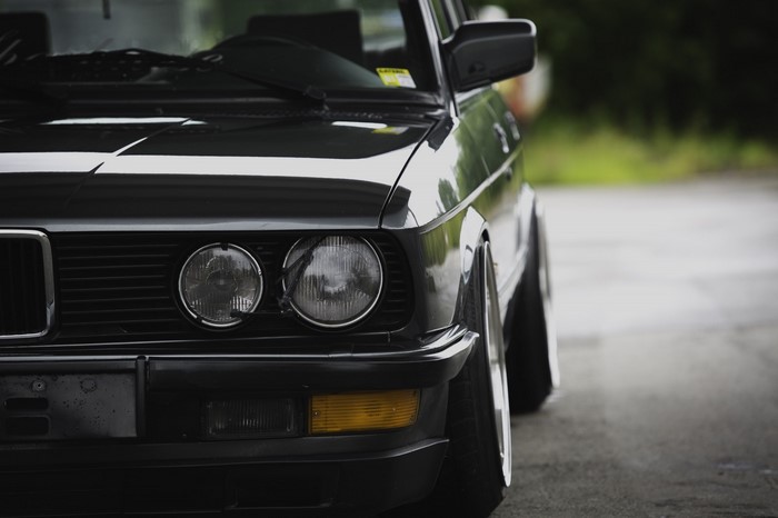 Black BMW E28 Stance Coupe
