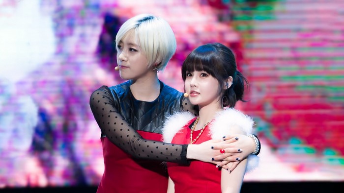 Eunjung and Boram from T-ara interacting
