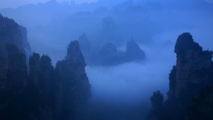 Misty mountains at dawn
