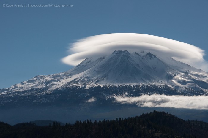 Snow-capped Mount Shasta with lenticular cloud