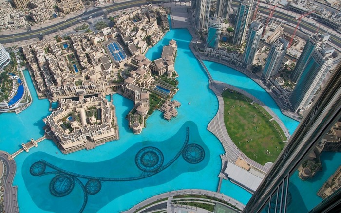 Aerial view of Dubai Fountain and surrounding cityscape