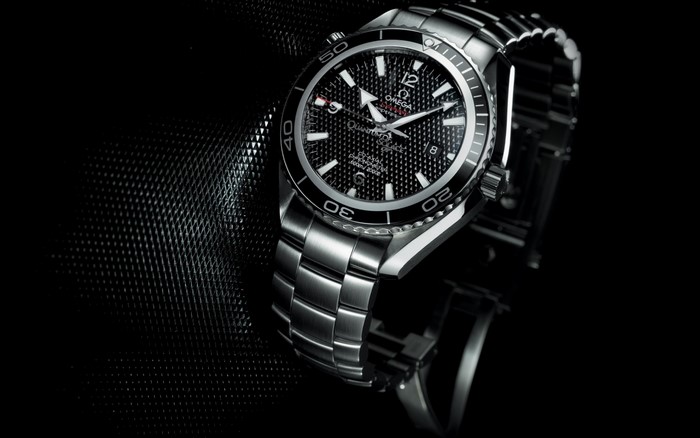 Omega Seamaster Planet Ocean Luxury Watch