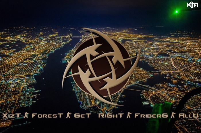 Ninjas In Pyjamas CS:GO players over New York City
