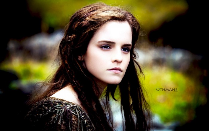 Emma Watson with braided brown hair