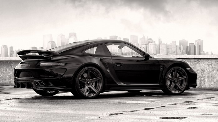 Black Porsche 911 GT2 with City Skyline