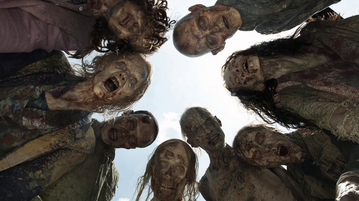 Zombies from Fear the Walking Dead