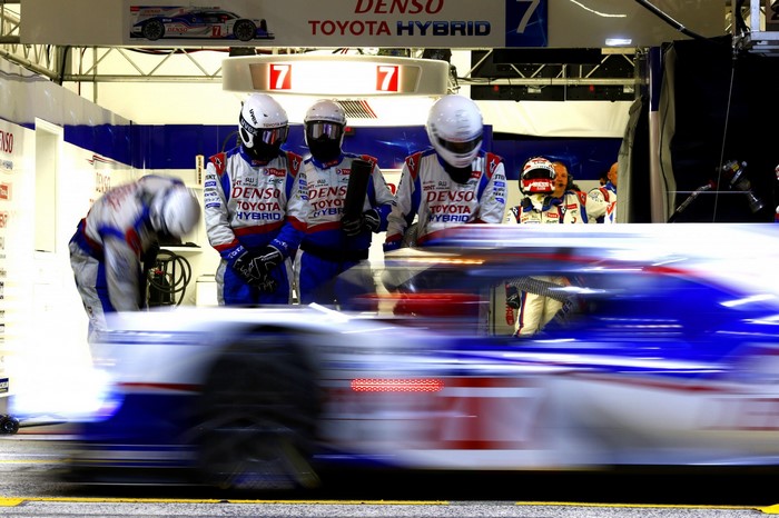 Toyota Hybrid Race Car Pit Stop