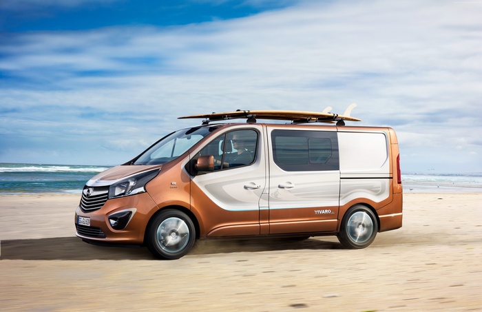Opel Vivaro Surf concept van on a beach