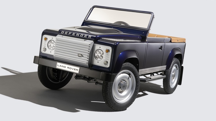 Land Rover Defender Pedal Car