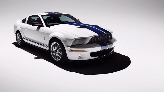 White Shelby Mustang GT500 with blue stripes